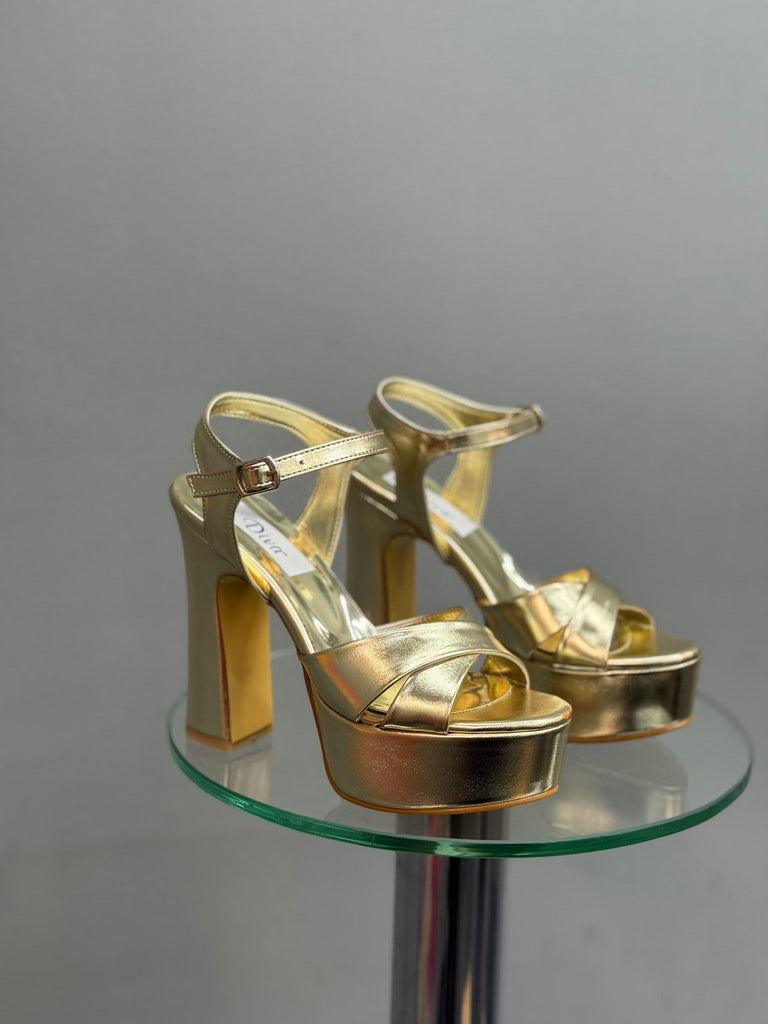 Altın Platform Topuklu Kadın Abiye Ayakkabı