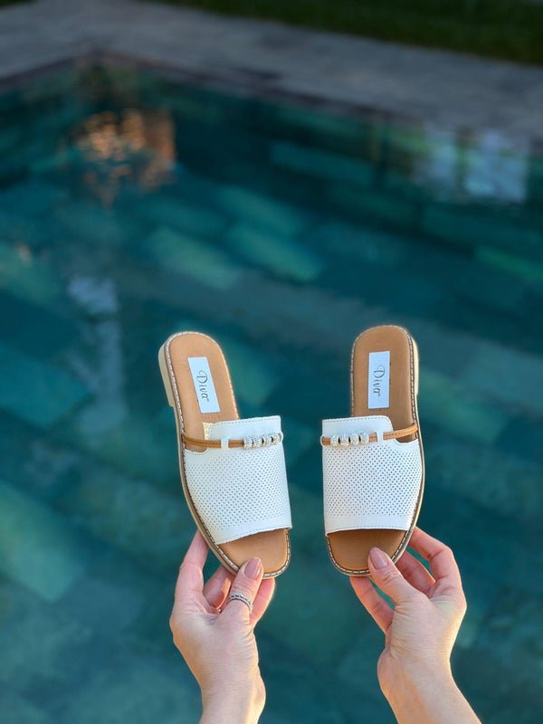 Beyaz Deri Lazerli Taşlı Kadın Günlük Terlik