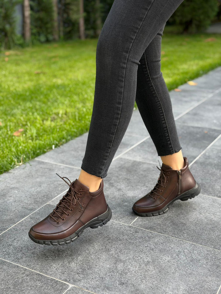 Diva Kahve Deri Bağcıklı Kadın Günlük Bot