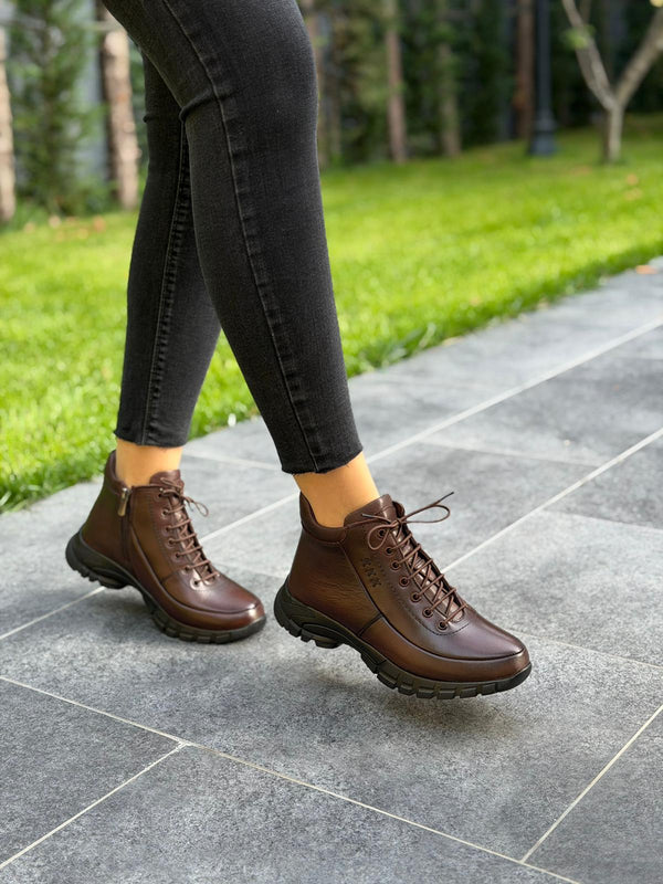 Diva Kahve Deri Bağcıklı Kadın Günlük Bot