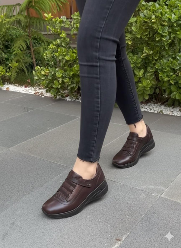 Diva Kahve Deri Dolgu Cırtlı Kadın Ayakkabı