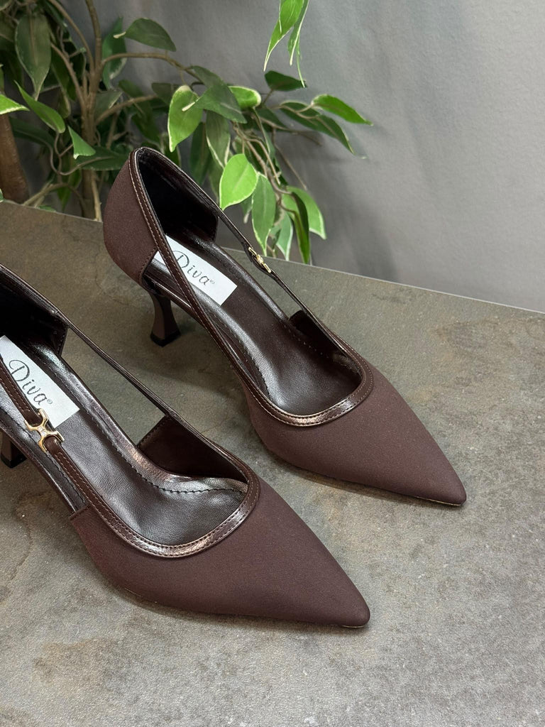 Diva Kahve Saten Yanı Açık Topuklu Ayakkabı