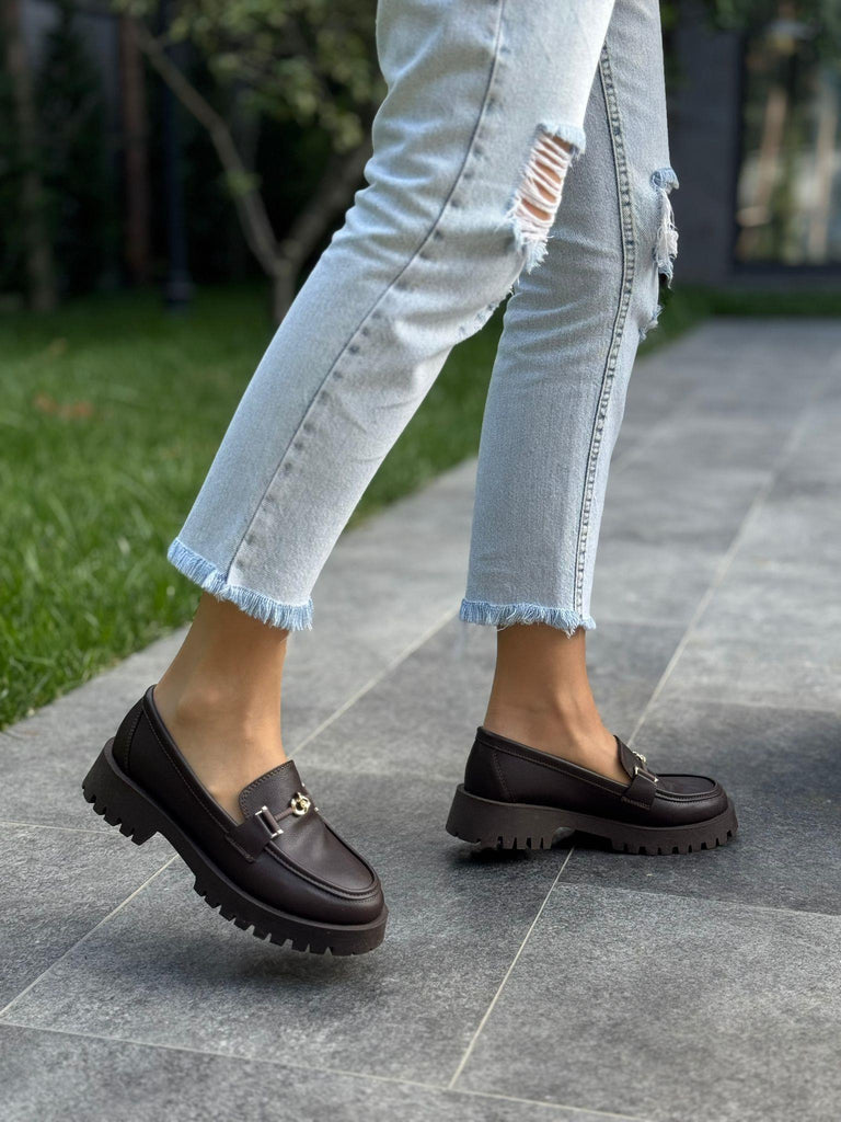 Diva Kahve Tokalı Maskülen Kadın Ayakkabı