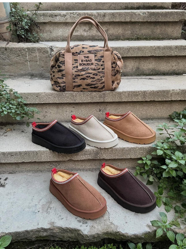 Diva Krem Süet Yünlü Kadın Günlük Terlik