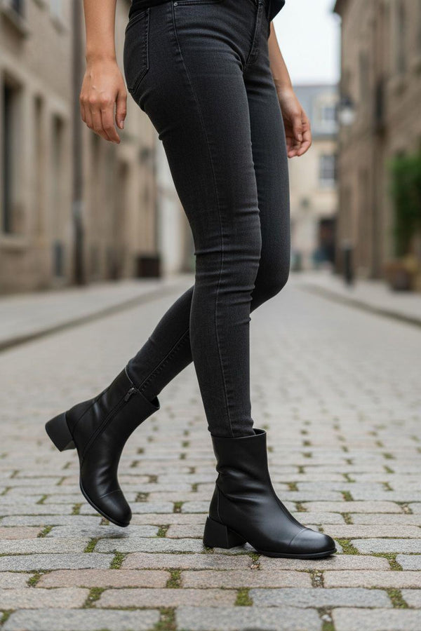 Diva Siyah Cilt Deri Kadın Günlük Bot