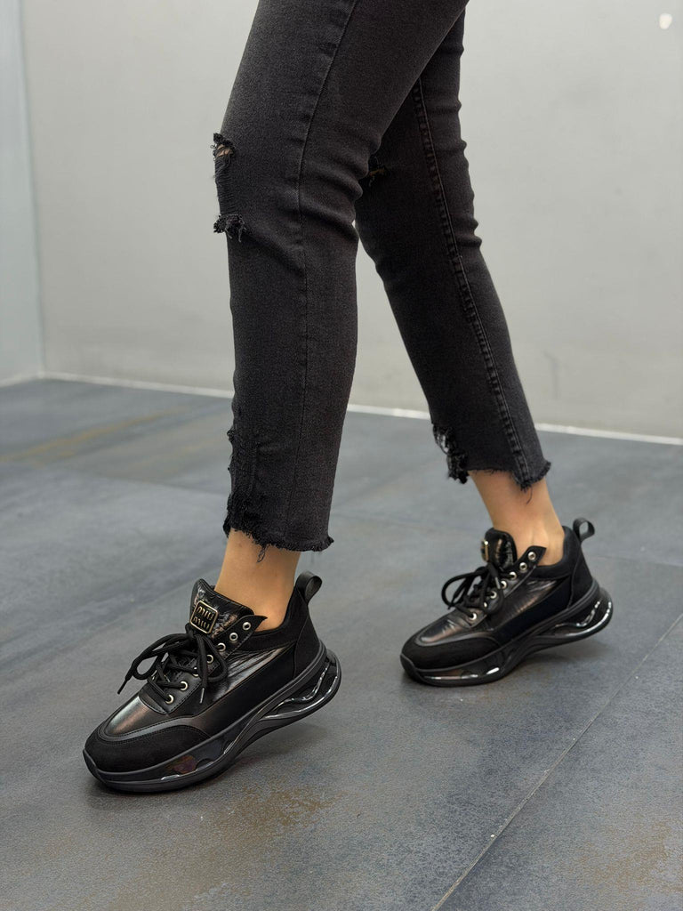 Diva Siyah Paraşüt  Kumaş Kadın Günlük Spor