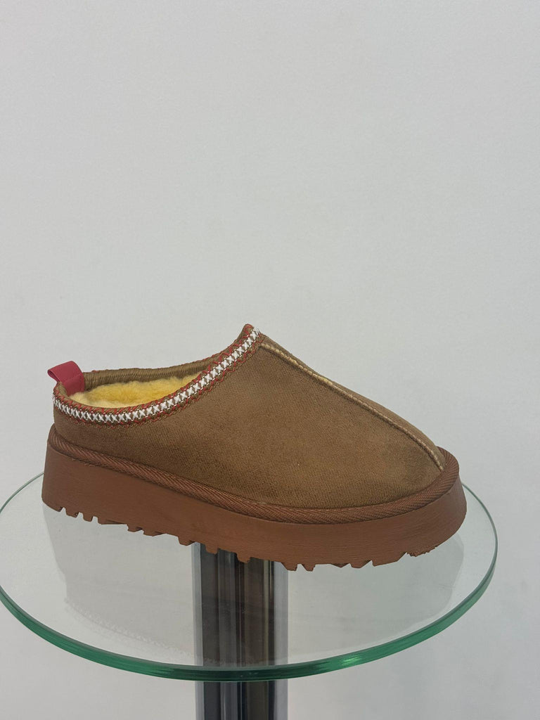 Diva Taba Süet Yünlü Kadın Günlük Terlik