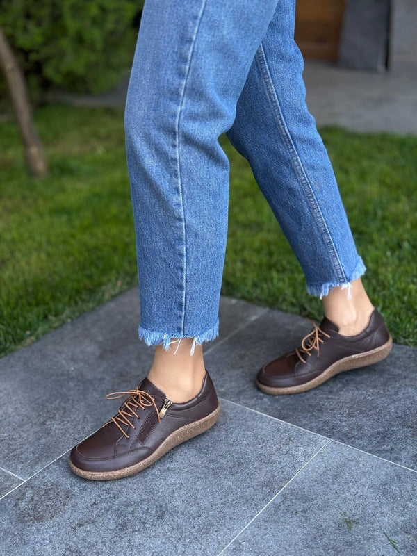 Kahve Deri Lastikli Fermuarlı Kadın Günlük Ayakkabı