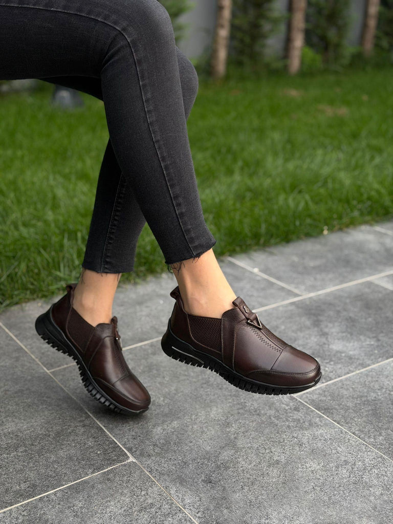 Kahve Deri Lastikli Kadın Günlük Ayakkabı