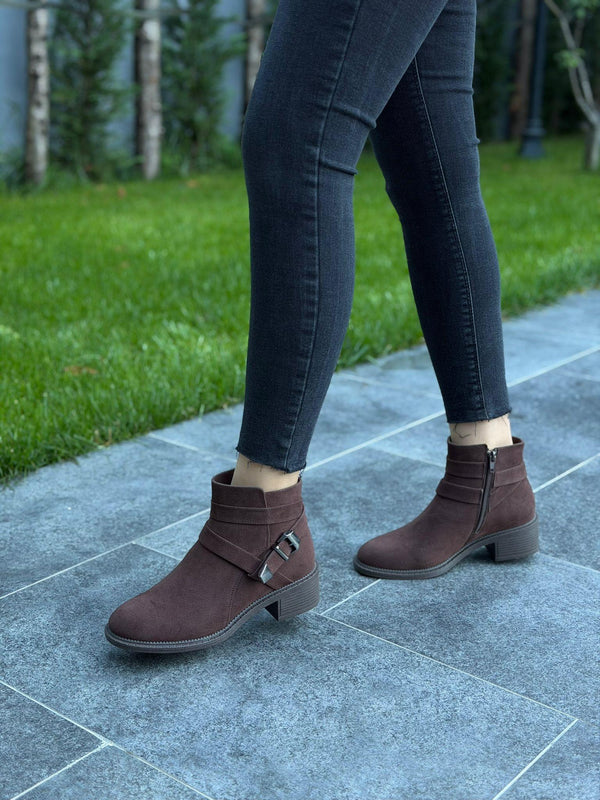 Kahve Süet Tokalı Kadın Günlük Bot