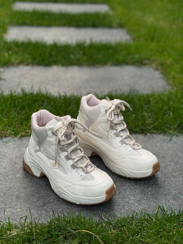 Krem Kroko Bağcıklı Kadın Günlük Bot