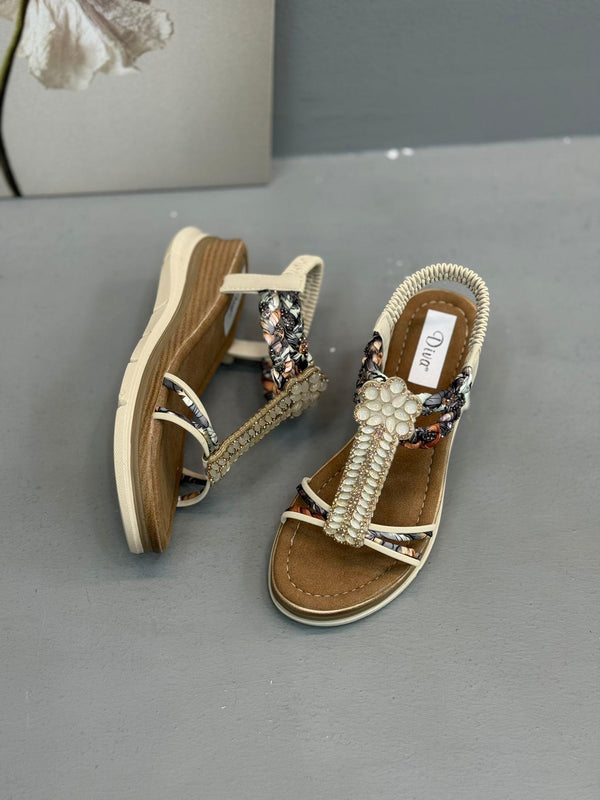 Krem Multi Taşlı Kadın Günlük Sandalet