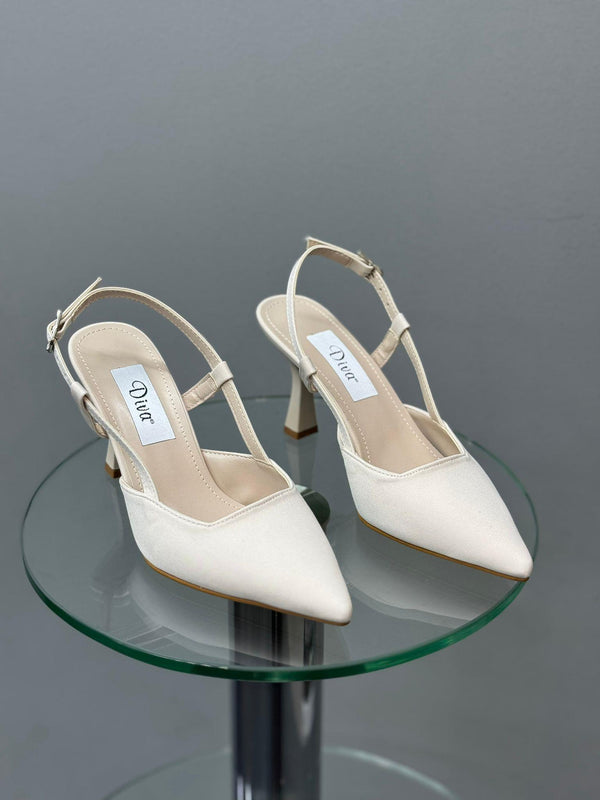 Krem Saten İnce Topuklu Kadın Ayakkabı