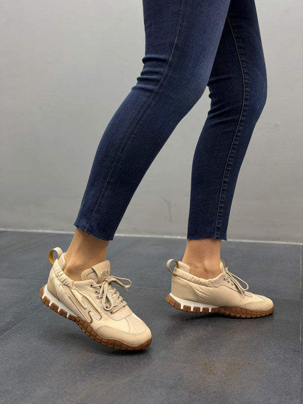 LİNDA Krem Parşüt Kumaş Kadın Günlük Spor