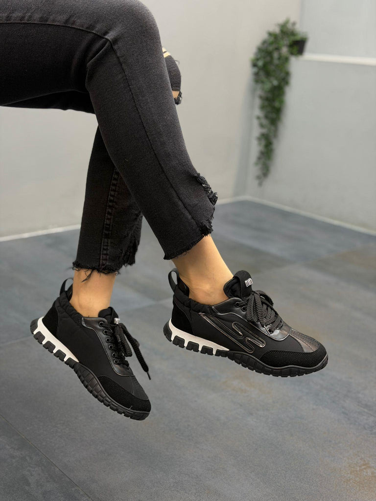 LİNDA Siyah Parşüt Kumaş Kadın Günlük Spor