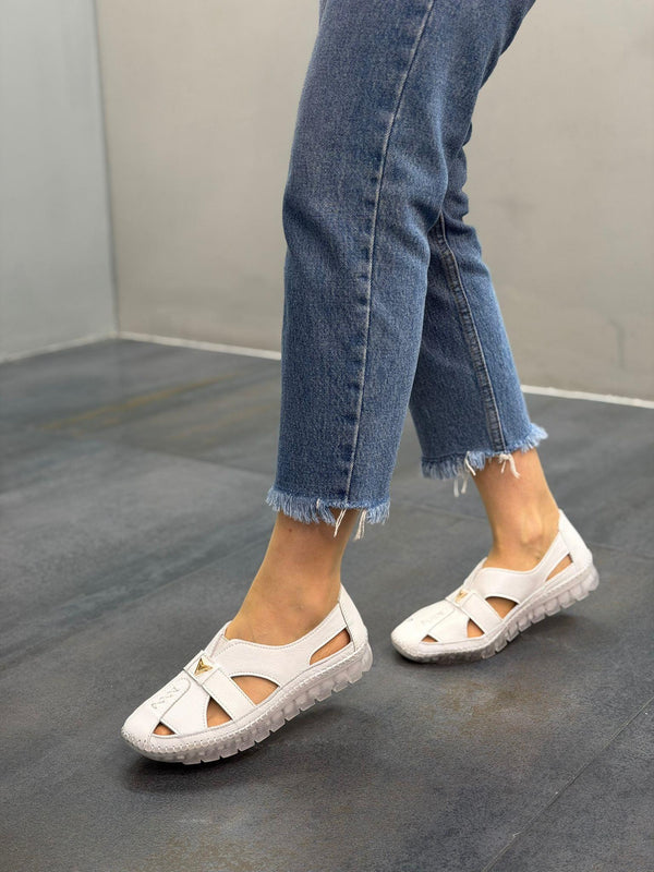 SİENA Beyaz Deri Ortopedik Kadın Günlük Ayakkabı