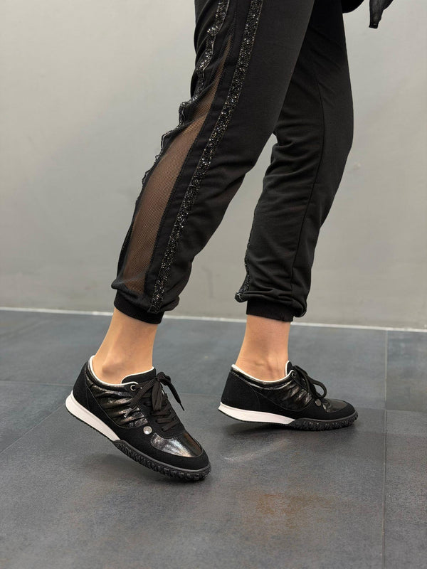 Siyah Bağcıklı Kadın Günlük Spor Ayakkabı