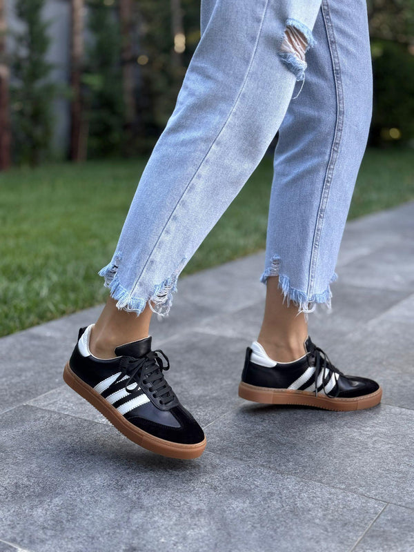 Siyah Beyaz Deri Kadın Günlük Ayakkabı