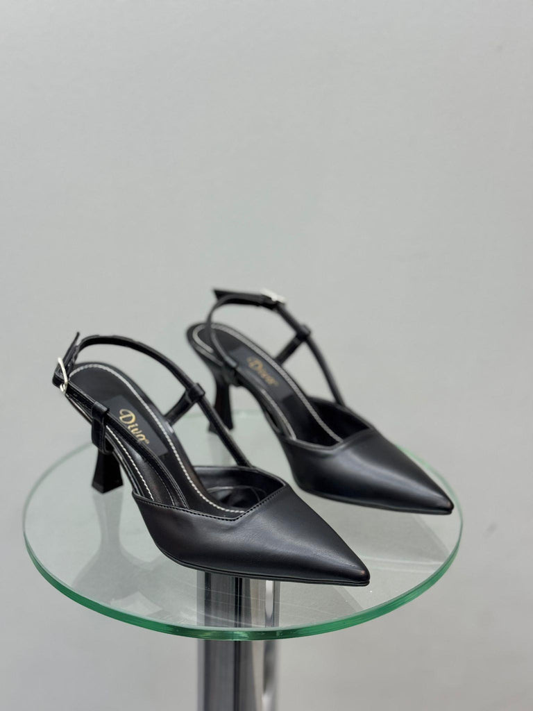 Siyah Cilt  İnce Topuklu Kadın Ayakkabı