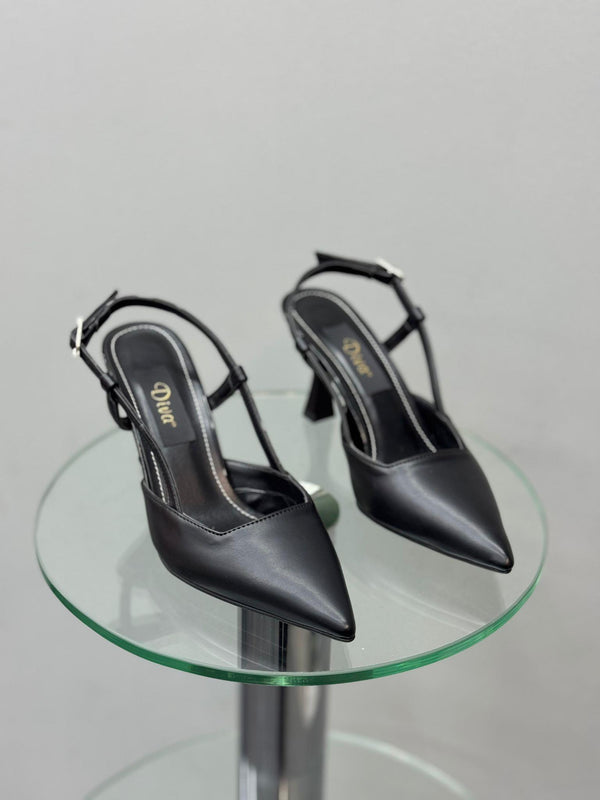 Siyah Cilt  İnce Topuklu Kadın Ayakkabı