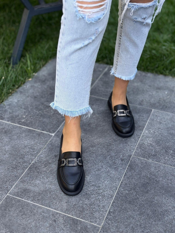 Siyah Cilt Taşlı Kadın Günlük Ayakkabı