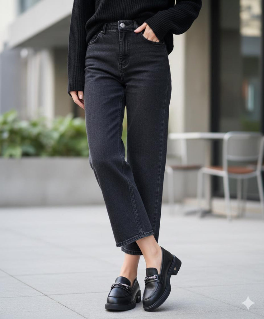 Siyah Cilt Taşlı Kadın Günlük Ayakkabı