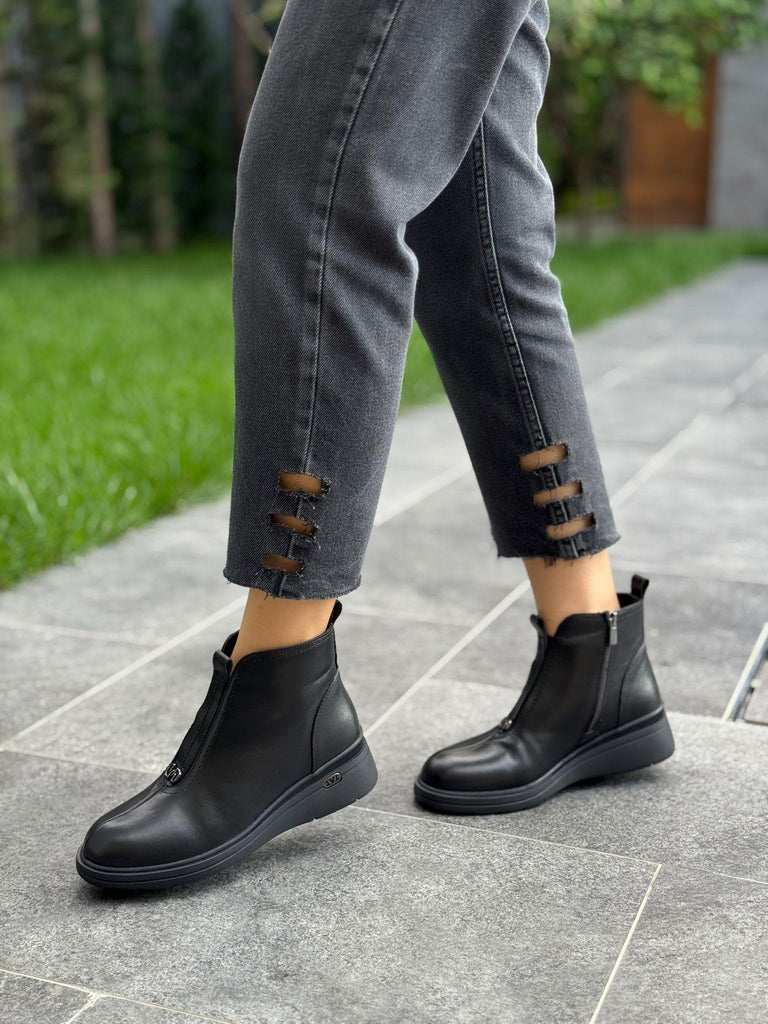 Siyah Deri Dolgu Kadın Günlük Bot