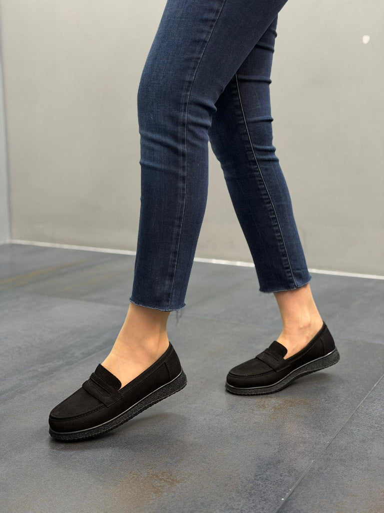 Siyah Deri Kadın Günlük Ayakkabı