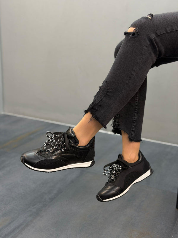 Siyah MİLEA Bağcıklı Kadın Günlük Spor Ayakkabı