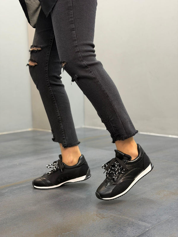 Siyah MİLEA Bağcıklı Kadın Günlük Spor Ayakkabı