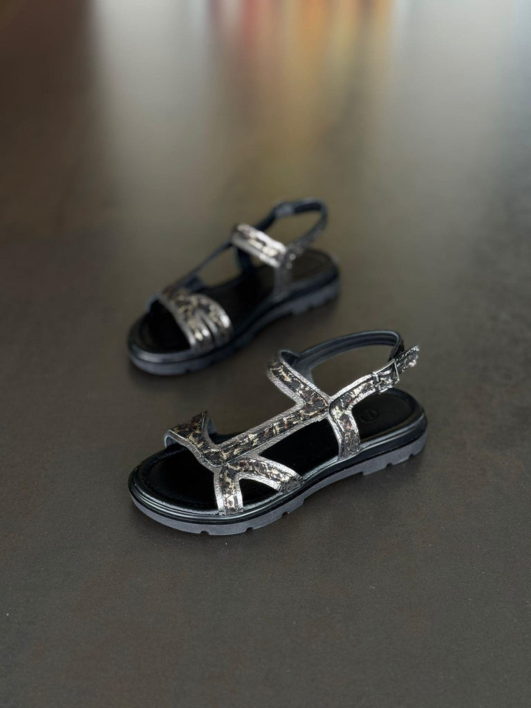 Siyah Platin Deri Ortopedik Sandalet