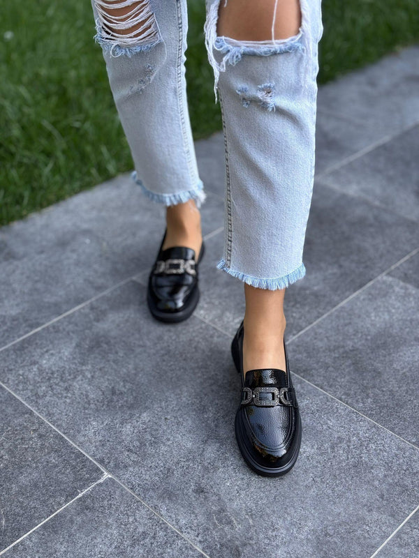 Siyah Rugan Taşlı Kadın Günlük Ayakkabı