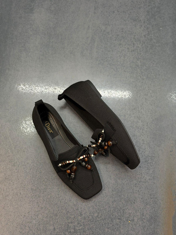 Siyah Triko Boncuk Fiyonklu Kadın Babet