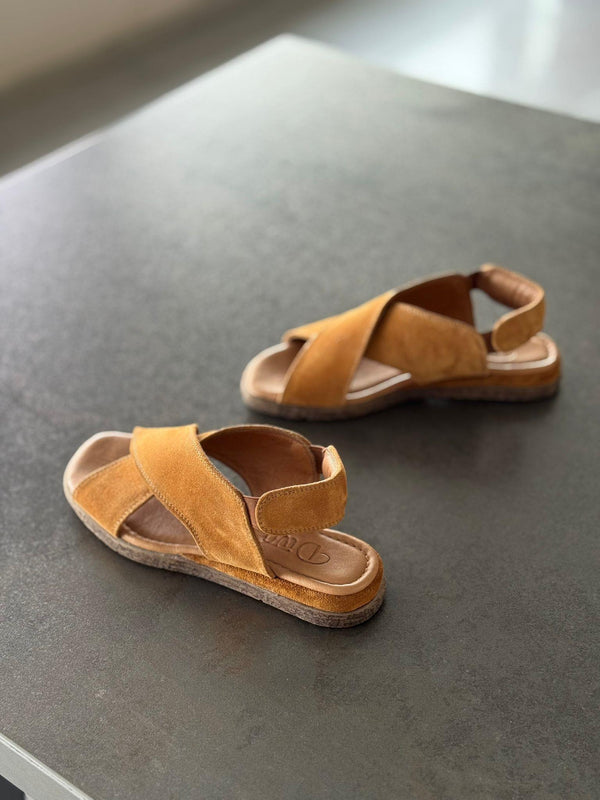 Taba Süet Deri Ortopedik Kadın Günlük Sandalet