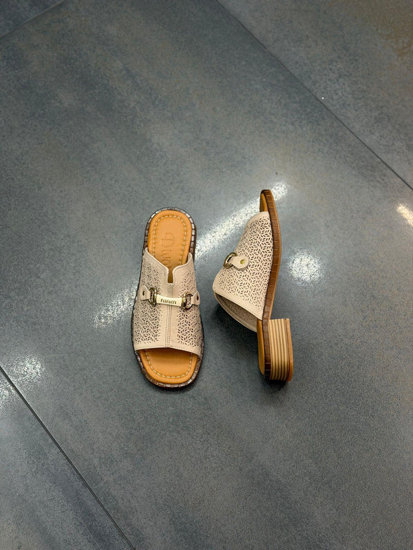 Vizon Deri Lazerli Kadın Günlük Terlik