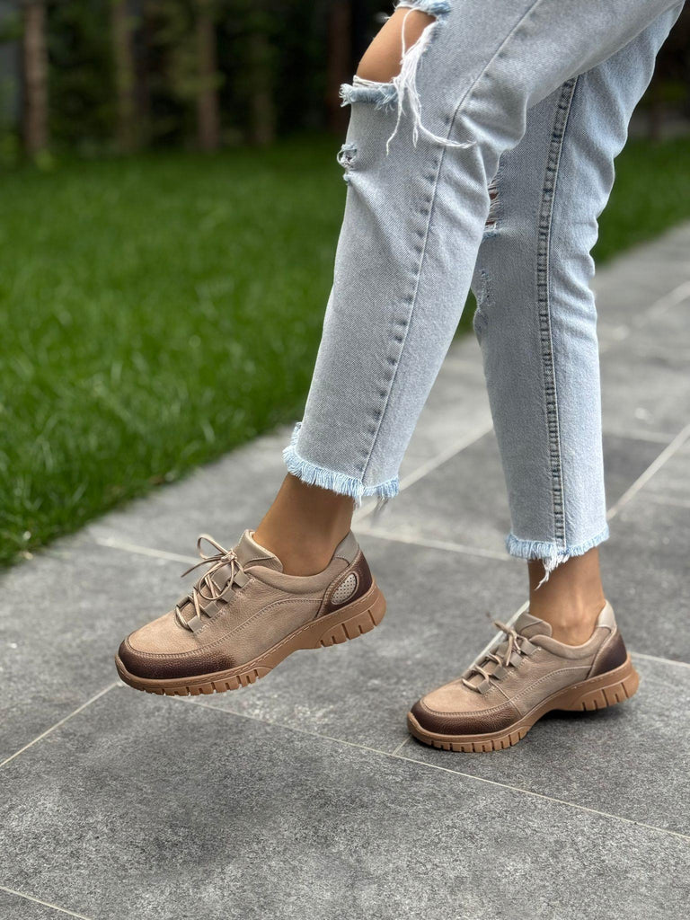 Vizon Deri Ortopedik Kadın Günlük Ayakkabı