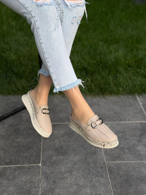 Vizon Deri Ortopedik Tokalı Kadın Günlük Terlik